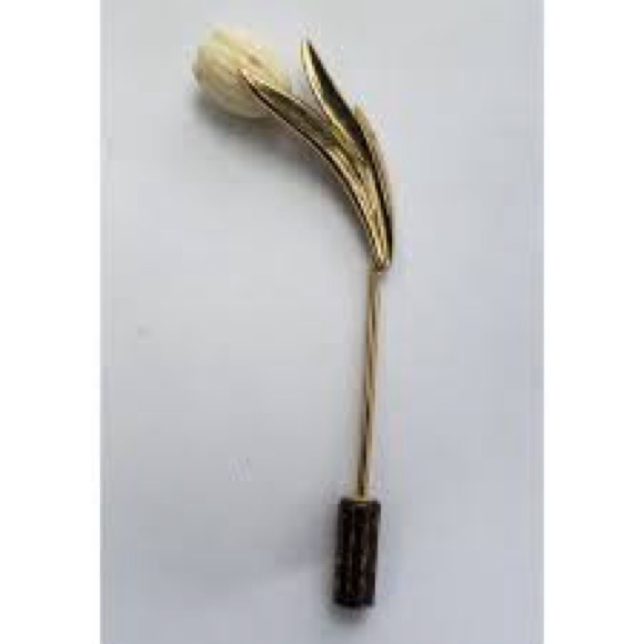 Vtg Avon Hawaiian Pikake Tulip Flower Gold tone Brooch Stick Pin - UNISEX - Picture 10 of 10